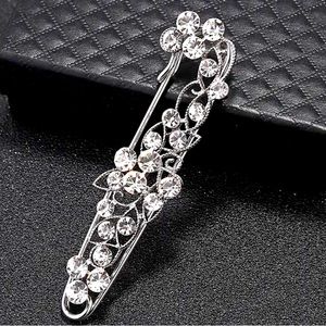 Pin brooch for hat purse sweater orblouse